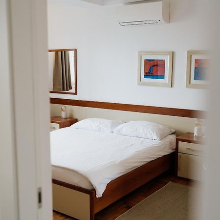 Apartmaji Punta Veli Lošinj Exterior foto