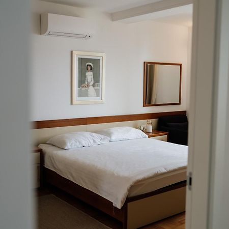 Apartmaji Punta Veli Lošinj Exterior foto