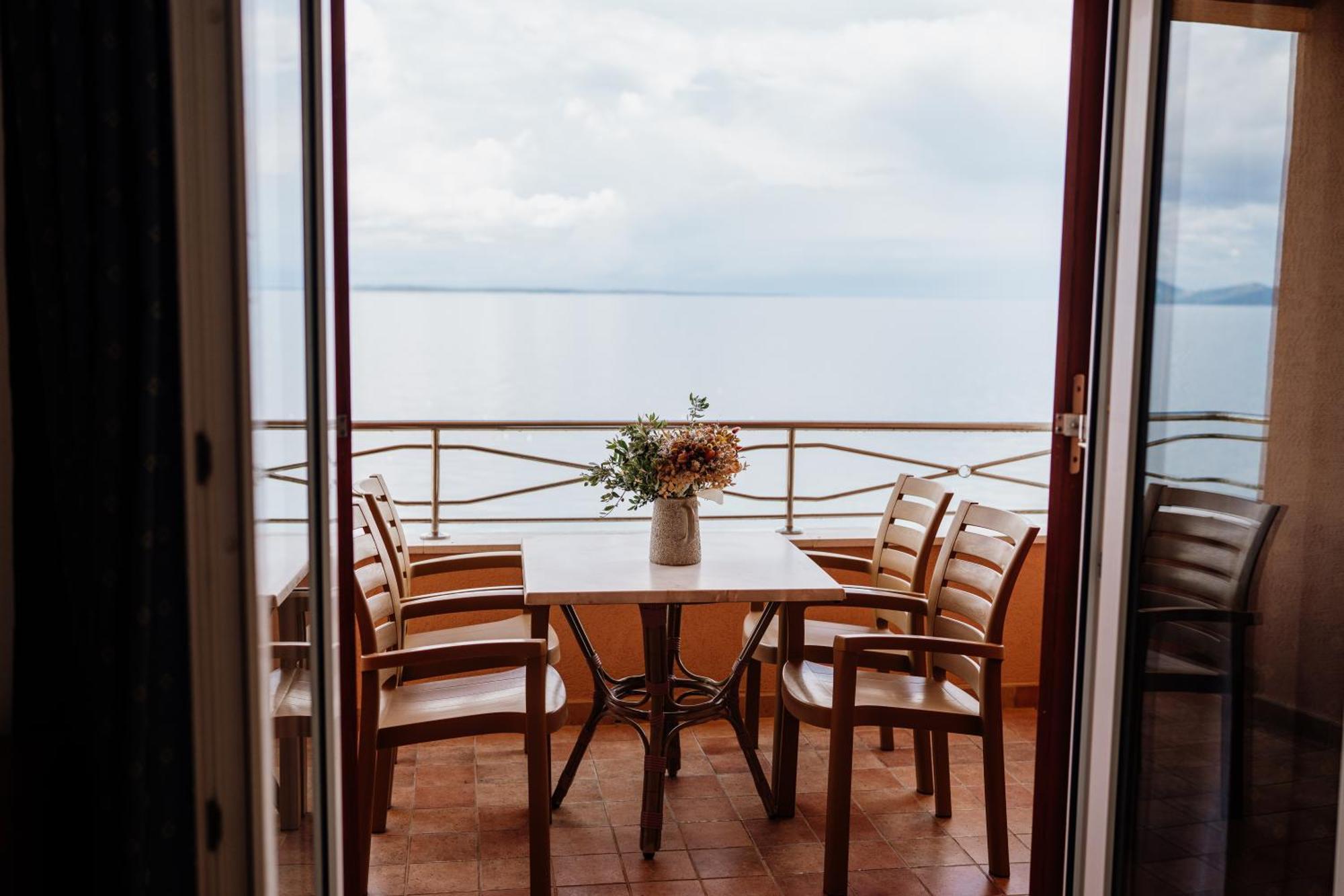 Apartmaji Punta Veli Lošinj Exterior foto