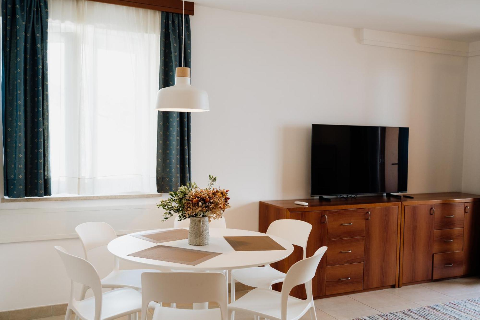 Apartmaji Punta Veli Lošinj Exterior foto
