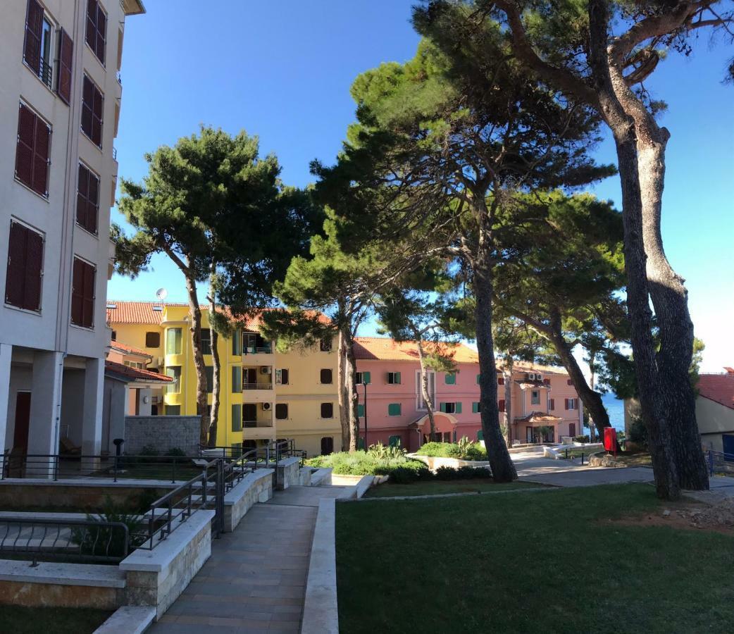 Apartmaji Punta Veli Lošinj Exterior foto